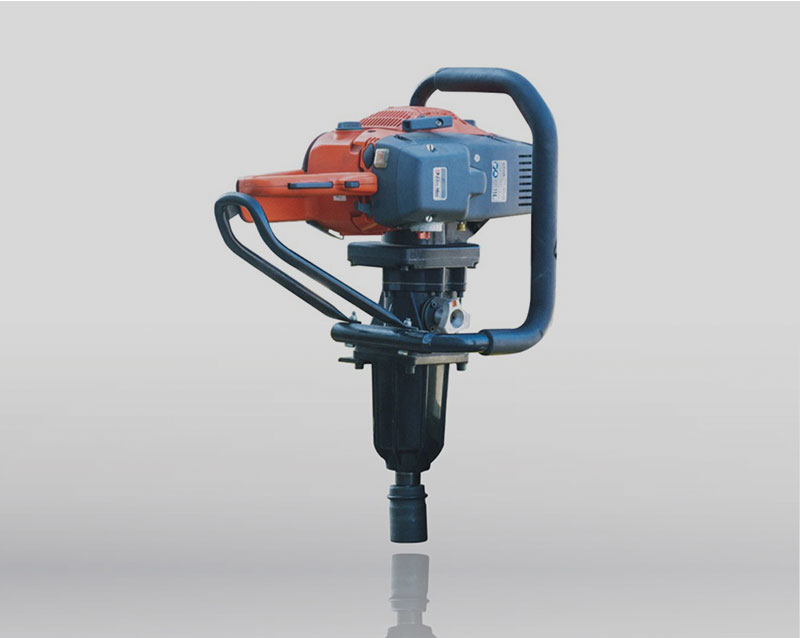 NLB-800型内燃螺栓扳手的保养 NLB-800型内燃螺栓扳手的保养